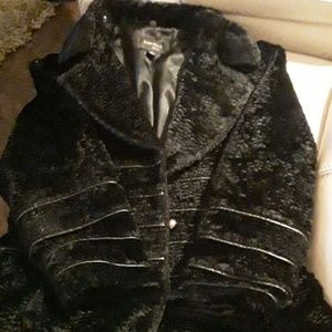 Damselle faux fur coat